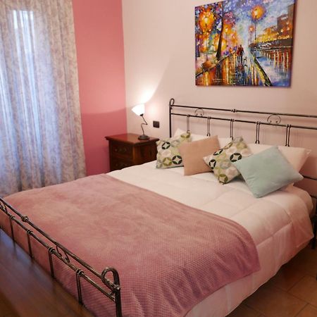 Appartamento Talia Bevagna Exterior foto